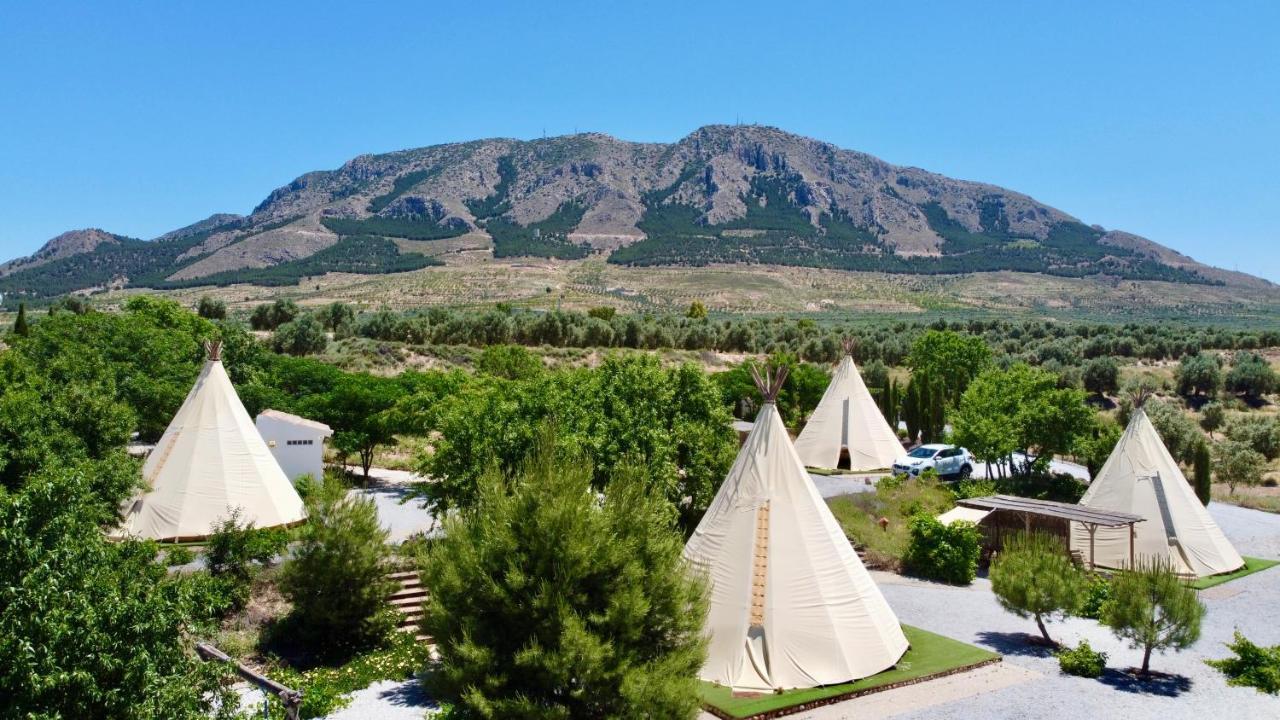 Glamping Casa Bella Teepees Zújar