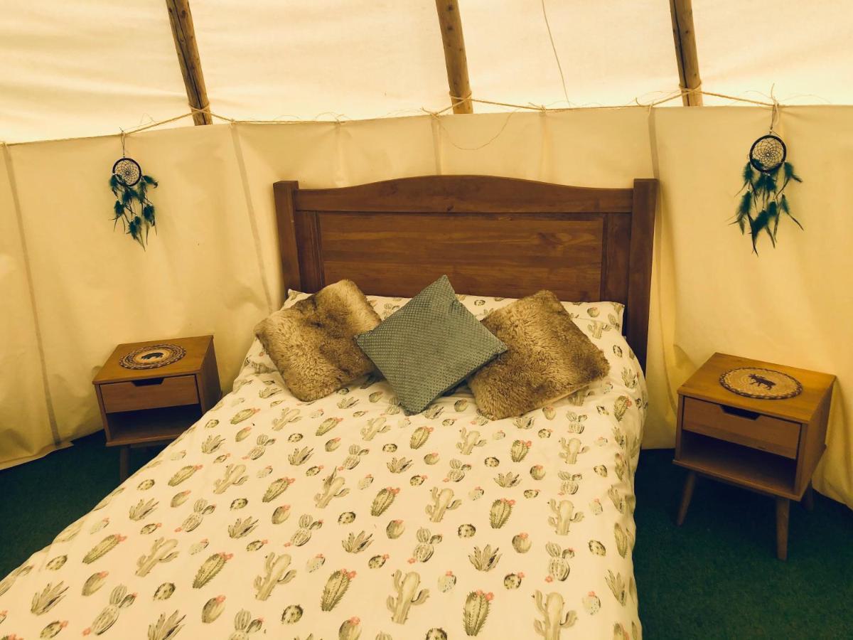 Casa Bella Teepees (adults Only) * Zújar